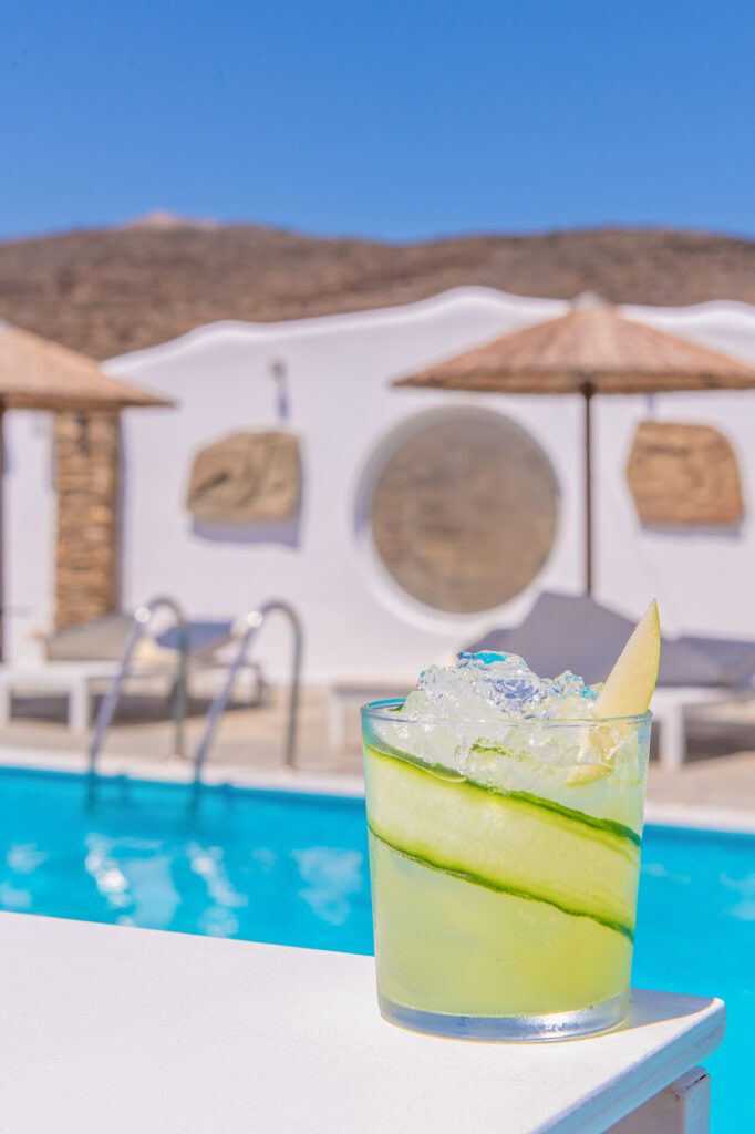 Pool Bar πυργος Τήνος